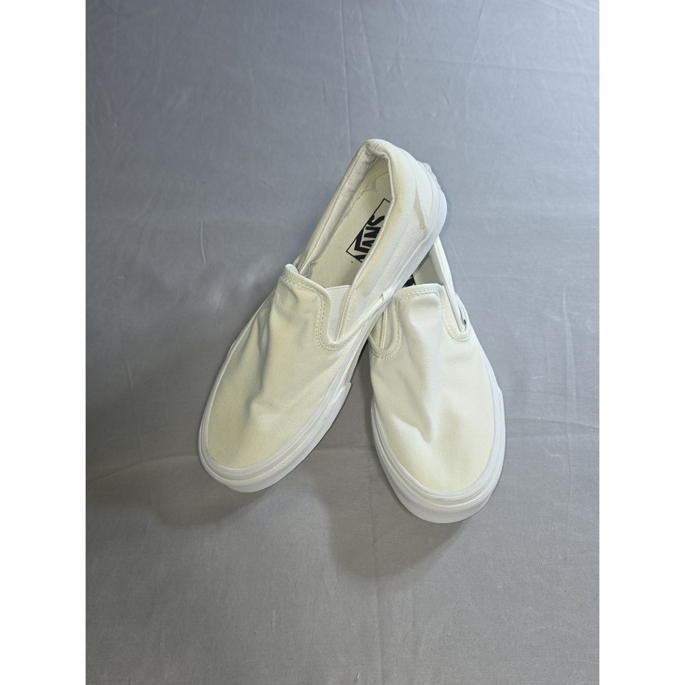 Vans Classic Slip-On Women's Size 8 White Canvas Slip Ons
